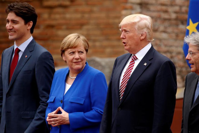 Bà Angela Merkel từ chức: Khéo léo biến hoàng hôn quyền lực thành cuộc chơi riêng  - Ảnh 1.