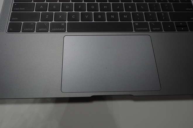 Cận cảnh MacBook Air 2018 vừa ra mắt của Apple: Đẹp không thể cưỡng lại được! - Ảnh 6.