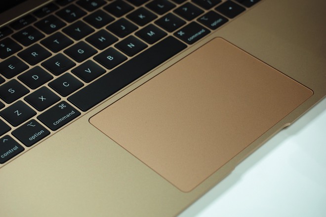 Cận cảnh MacBook Air 2018 vừa ra mắt của Apple: Đẹp không thể cưỡng lại được! - Ảnh 7.