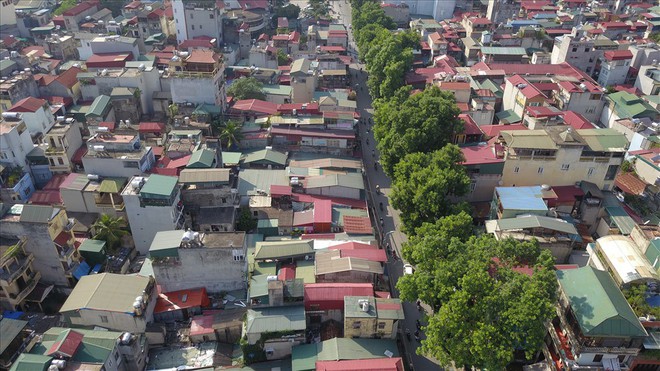 Toàn cảnh tuyến đường 2,2km đắt nhất hành tinh ở Thủ đô - Ảnh 7.