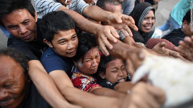 Indonesia cho phép hơn 1.200 tù nhân vượt ngục ở lại 1 tuần thăm người thân - Ảnh 1.