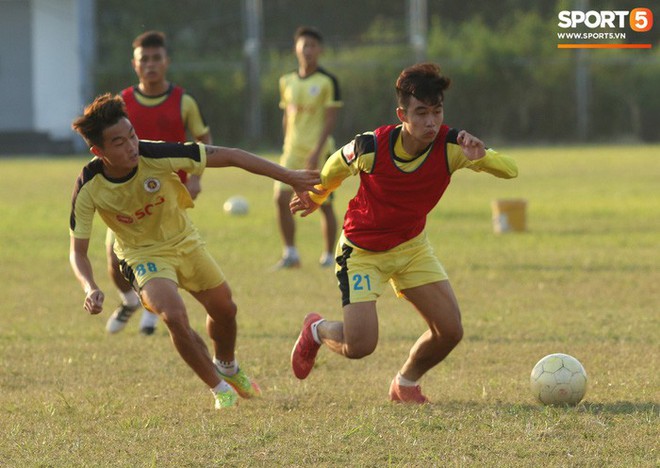 Cầu thủ Hà Nội B không được chuyển giao hoàn toàn cho Hà Tĩnh - Ảnh 5.