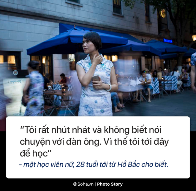 [Photo Story] - Lớp dạy yêu cho các cô gái Thượng Hải: Học phí cao nhưng nhiều người quyết tâm đầu tư - Ảnh 13.