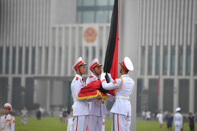 Lễ thượng cờ rủ quốc tang cố Tổng Bí thư Đỗ Mười - Ảnh 11.