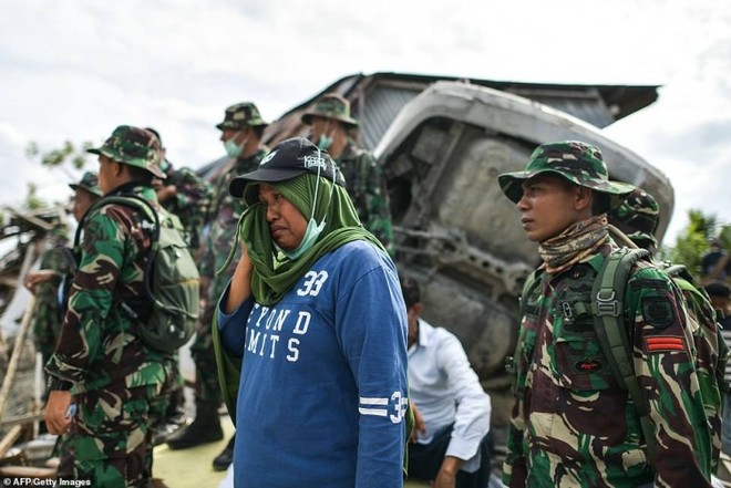 Sau thiên tai kép, hai ngôi làng ở Indonesia bị xóa sổ khỏi hành tinh - Ảnh 12.