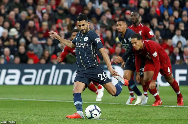 Vì Riyad Mahrez, có thể Pep phải xin lỗi Man City - Ảnh 1.