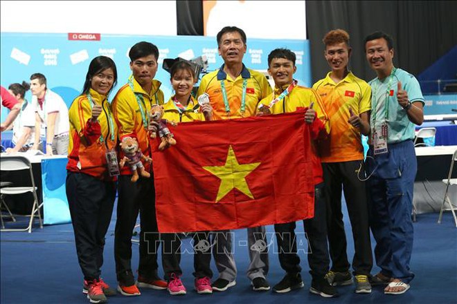 Nhà vô địch Olympic trẻ Ngô Sơn Đỉnh: Huy chương Vàng này em dành tặng mẹ - Ảnh 2.