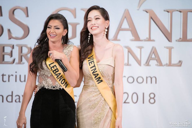 Nhan sắc xấu khó tin của các đối thủ Á hậu Việt Nam tại Hoa hậu Hòa bình Thế giới 2018 - Ảnh 19.