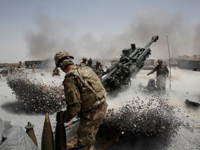 Afghanistan: 17 năm sa lầy của Mỹ và cuộc chiến không hồi kết qua bộ ảnh tư liệu quý - Ảnh 16.