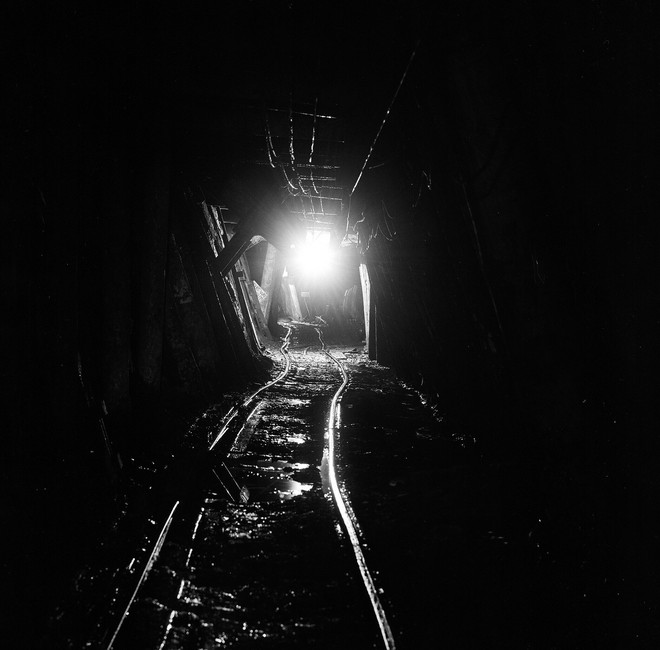 Bí mật chết chóc tại mỏ kim cương đen ở Mỹ: Những điều ám ảnh chưa từng kể - Ảnh 2.
