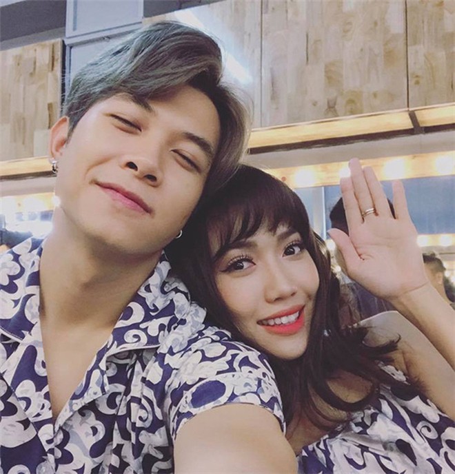 Chuyện t&igrave;nh của 4 cặp đ&ocirc;i nổi tiếng l&agrave;ng h&agrave;i: Từ chấp nhận người đ&agrave;n &ocirc;ng ngh&egrave;o đến bền bỉ vượt s&oacute;ng gi&oacute; chia tay! - Ảnh 12.