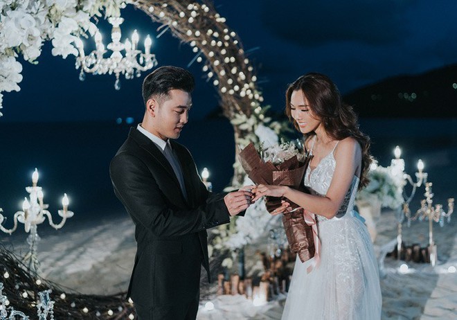 Sinh con trước, kết h&ocirc;n sau: Tr&igrave;nh tự t&igrave;nh y&ecirc;u quen thuộc của sao Việt - Ảnh 9.