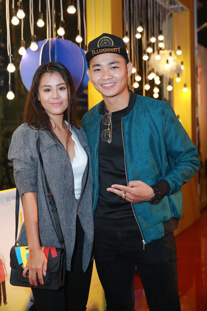 Chuyện t&igrave;nh của 4 cặp đ&ocirc;i nổi tiếng l&agrave;ng h&agrave;i: Từ chấp nhận người đ&agrave;n &ocirc;ng ngh&egrave;o đến bền bỉ vượt s&oacute;ng gi&oacute; chia tay! - Ảnh 10.