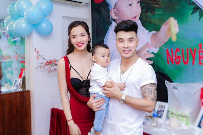 Sinh con trước, kết h&ocirc;n sau: Tr&igrave;nh tự t&igrave;nh y&ecirc;u quen thuộc của sao Việt - Ảnh 10.