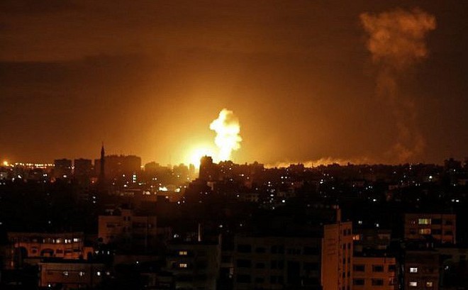 NÓNG: Israel kích hoạt "Vòm Sắt", nã tên lửa phản đòn Hamas - Gaza bên bờ vực chiến tranh