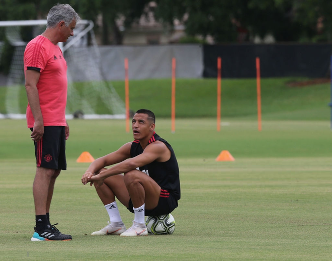 Ngay từ đầu, lựa chọn Man United đã là sai lầm vĩ đại - Ảnh 4.