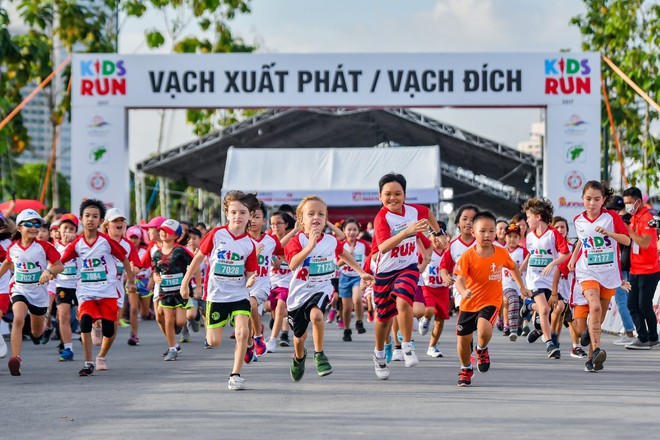 Giải Marathon Quốc Tế TP. Hồ Chí Minh Techcombank mở thêm đường chạy 5km - Ảnh 1.