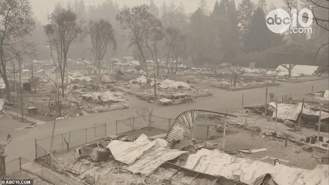 California nhìn từ trên cao hoang tàn như tận thế sau vụ cháy rừng thảm khốc - Ảnh 4.