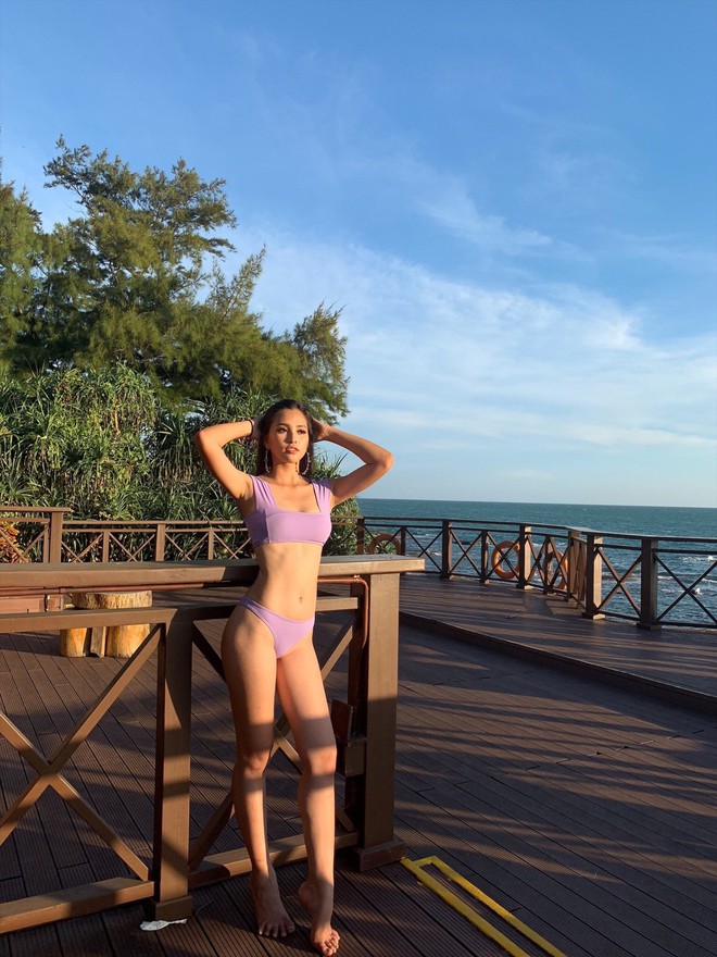 Tiểu Vy mặc bikini, khoe thân hình nóng bỏng tại Hoa hậu Thế giới 2018 - Ảnh 4.