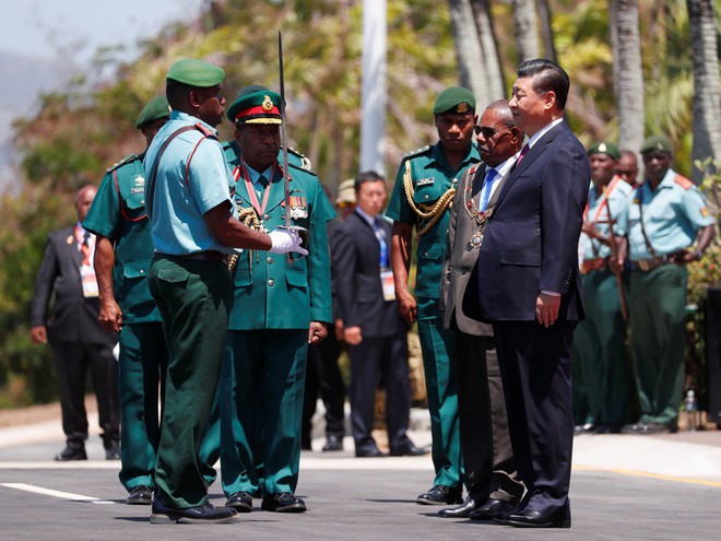 Ông Tập Cận Bình thăm nước chủ nhà APEC 2018: Một hành động bất thường đã xảy ra - Ảnh 4.