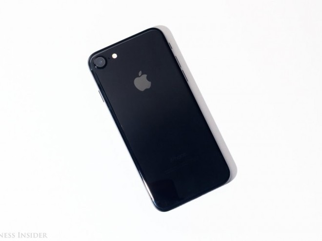 Tôi đã dùng thử cả 7 mẫu iPhone Apple đang bán chính thức, đây là xếp hạng mức độ đáng mua của chúng - Ảnh 4.