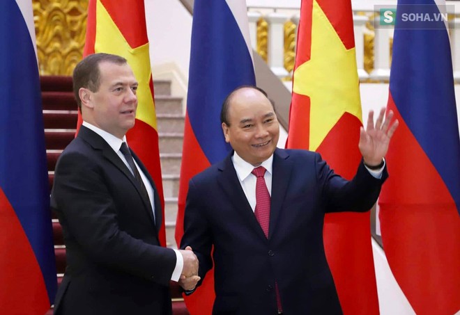 Thủ tướng Liên bang Nga Dmitry Medvedev thăm chính thức Việt Nam - Ảnh 4.