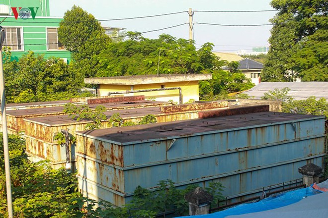 Trạm xử lý nước thải ở Hà Nội “đắp chiếu” sau 10 năm xây dựng - Ảnh 1.