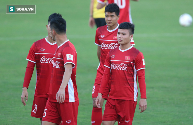 HLV Park Hang-seo lần đầu trao nhiệm vụ cho Vua phá lưới nội V.League 2018 - Ảnh 3.