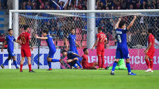 Sau hàng loạt điều kỳ quặc, Indonesia chính thức bị đá văng khỏi AFF Cup 2018 - Ảnh 1.