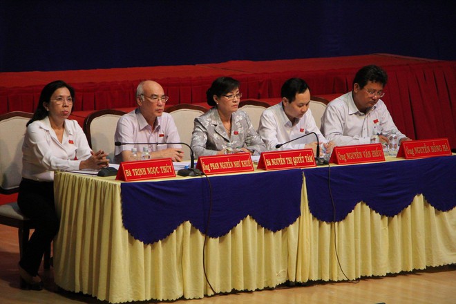 Cử tri quận 2 đặt câu hỏi trách nhiệm với Đại biểu Quốc hội TP HCM  - Ảnh 2.