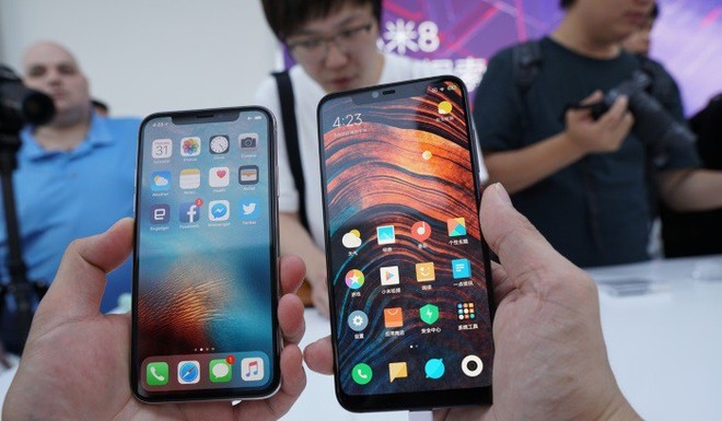 Ở Trung Quốc, người dùng iPhone học vị thấp và nghèo khó hơn nhóm dùng Huawei, Xiaomi  - Ảnh 1.