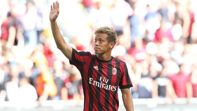 Lý do nào khiến Keisuke Honda nặng nợ với bóng đá Campuchia? - Ảnh 2.