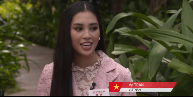 Không cần lo lắng nữa, Tiểu Vy bắn tiếng Anh như gió tại Miss World 2018 - Ảnh 2.