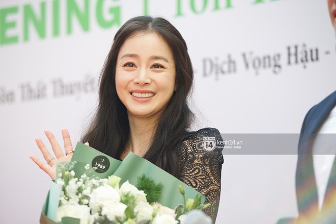 Nữ thần Kim Tae Hee đẹp xuất thần, thể hiện đẳng cấp mỹ nhân đẹp nhất xứ Hàn tại sự kiện ở Hà Nội - Ảnh 11.