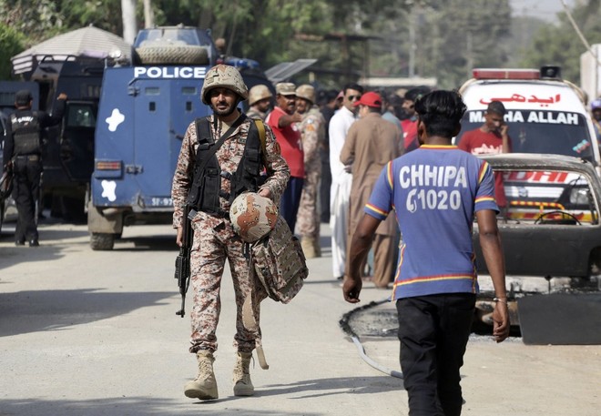 Nhóm ly khai Pakistan tuyên bố nổ súng vào lãnh sự quán Trung Quốc tiết lộ động cơ  - Ảnh 4.