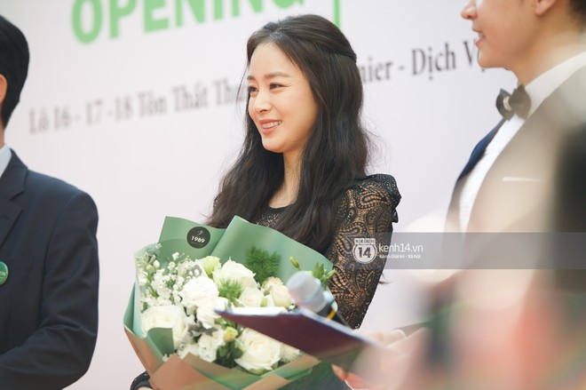 Nữ thần Kim Tae Hee đẹp xuất thần, thể hiện đẳng cấp mỹ nhân đẹp nhất xứ Hàn tại sự kiện ở Hà Nội - Ảnh 9.