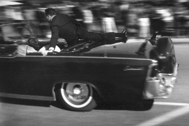 Ảnh: Tổng thống Mỹ Kennedy và phát súng định mệnh cách đây 55 năm - Ảnh 9.