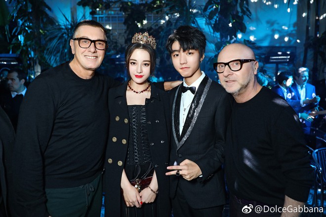 Trang Sina đăng tin NTK Stefano Gabbana có thể bị đuổi, nhân viên Dolce & Gabbana tại Trung Quốc nghỉ việc tập thể - Ảnh 2.