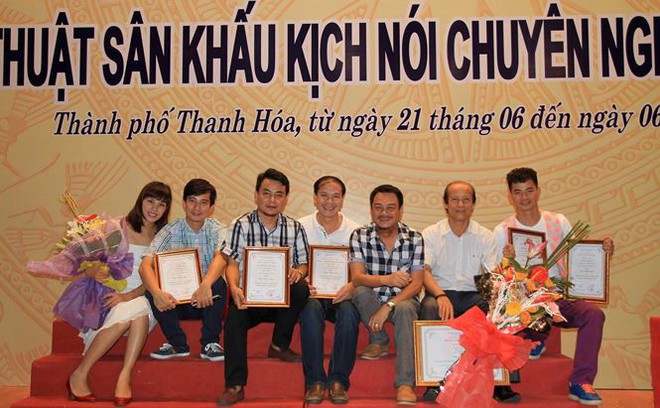 NSND Anh Tú suy thận cấp, sức khỏe nguy kịch  - Ảnh 1.