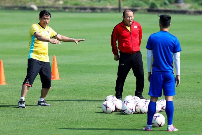 Thầy trò ông Park mạnh mẽ chờ đá knock out với Philippines - Ảnh 6.