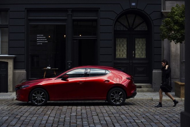 Mazda 3 (2019) chính thức ra mắt với thiết kế đẹp bóng bẩy như xe sang - Ảnh 1.