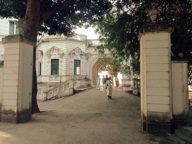 Tiết lộ về “ngôi trường xuyên thế kỷ”, có view đẹp nhất Hà Nội - Ảnh 5.