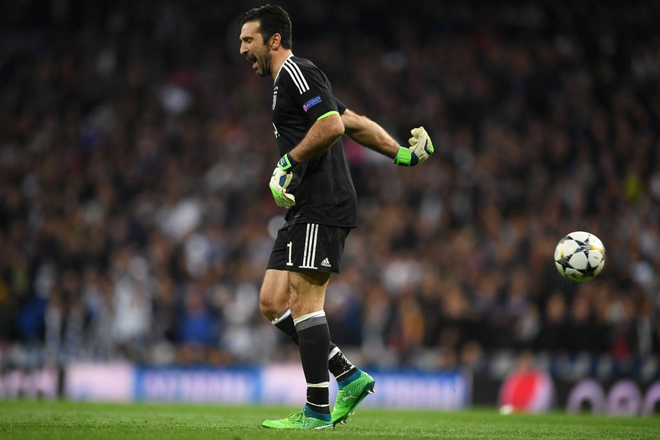 Trận Champions League đầu tiên của Buffon cho PSG hóa ra là “chung kết” - Ảnh 2.