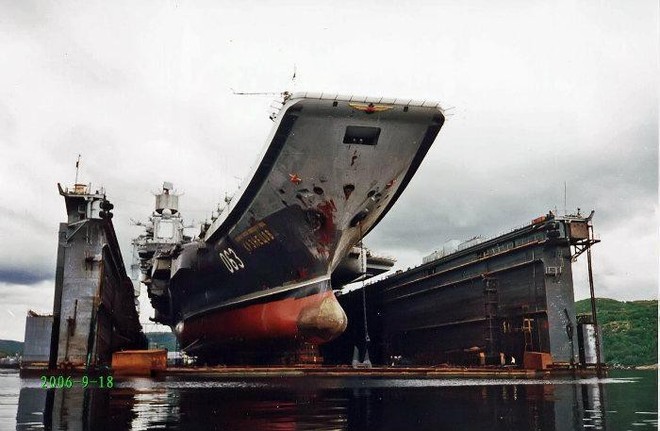 Tàu Kuznetsov gặp thảm họa, tuy không chìm nhưng lại giáng xuống Hải quân Nga đòn đau nhất - Ảnh 4.