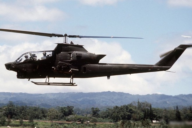 Khám phá trực thăng “Hổ mang” tấn công Bell AH-1 Cobra do Mỹ sản xuất - Ảnh 1.