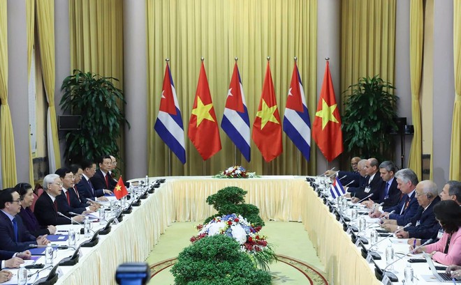 Tổng Bí thư, Chủ tịch nước Nguyễn Phú Trọng đón chính thức Chủ tịch Hội đồng Nhà nước Cuba thăm Việt Nam - Ảnh 5.