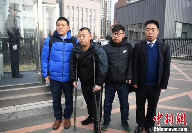 Người đàn ông Trung Quốc ngồi tù oan suốt 23 năm: Ra tù với cơ thể bệnh tật, mẹ chết, vợ đã tái hôn - Ảnh 4.