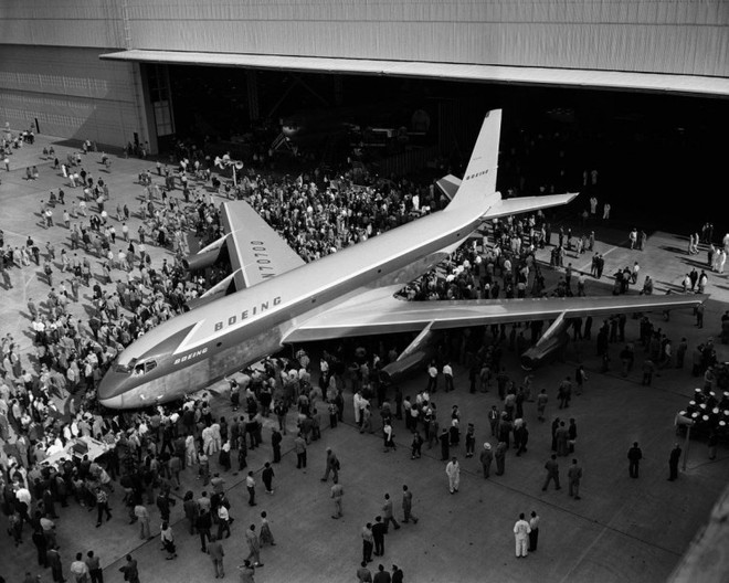 Hành trình kì thú của dòng máy bay bán chạy nhất mọi thời đại Boeing 737 - Ảnh 5.