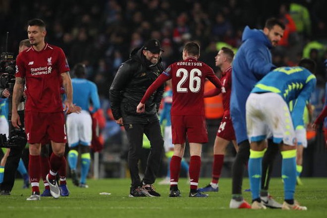 Toàn cảnh Liverpool 1-1 Napoli: The Kop thoát hiểm nhờ chỉ số phụ - Ảnh 2.