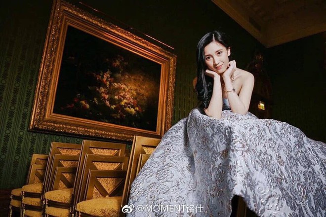 Từng định đi làm thêm để phụ giúp gia đình, cô gái bất ngờ phát hiện bố mình là CEO giàu sụ, còn mẹ là diễn viên TVB nổi tiếng - Ảnh 2.